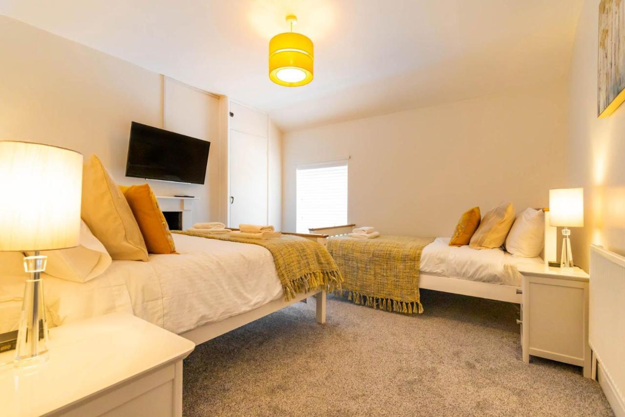 Host & Stay - Pilgrims Rest Bacton  Exterior photo